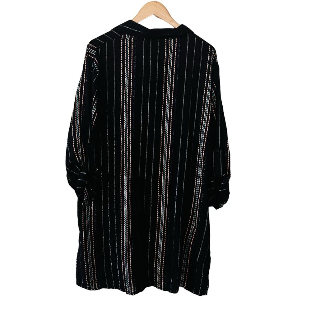 Elan Melon Multicolored Striped Button Up Oversized Shirt Size M Medium NWT - Picture 2 of 6